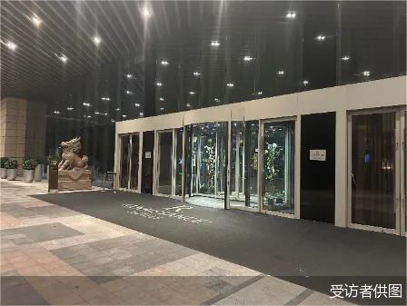 “一晚没睡踏实”！千元酒店代订能便宜400元，但可能被刷卡进房、泄露信息…