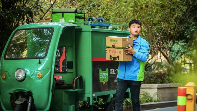 菜鸟“变重”，海外、自营快递能否带飞？