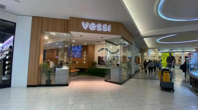 ▲vessi at metropolis at metrotown，图片来自craig patterson